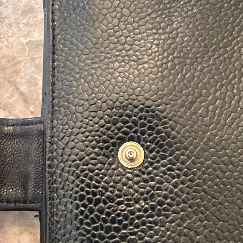 CHANEL Black Textured Leather Wallet GUC see all photos! - Picture 7 of 16